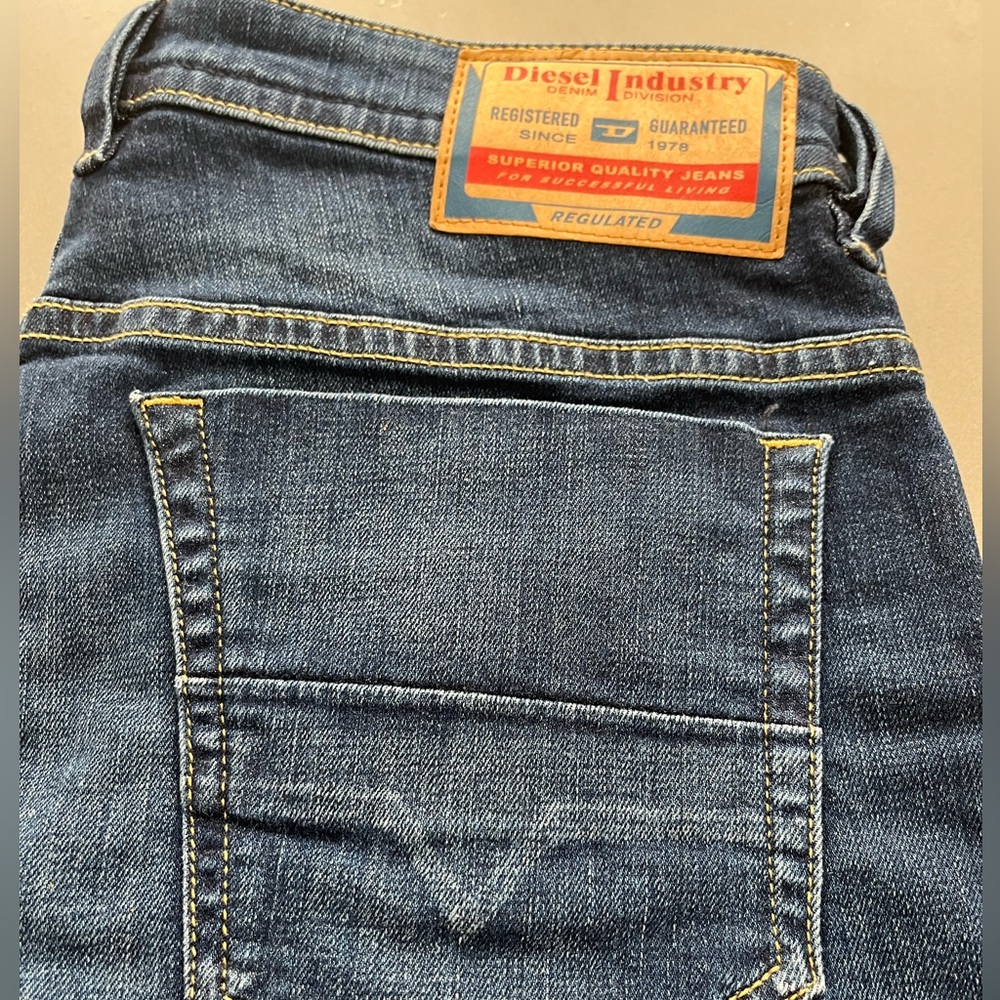 Men’s Diesel skinny for denim